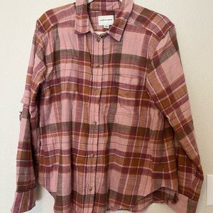 American Eagle distressed flannel